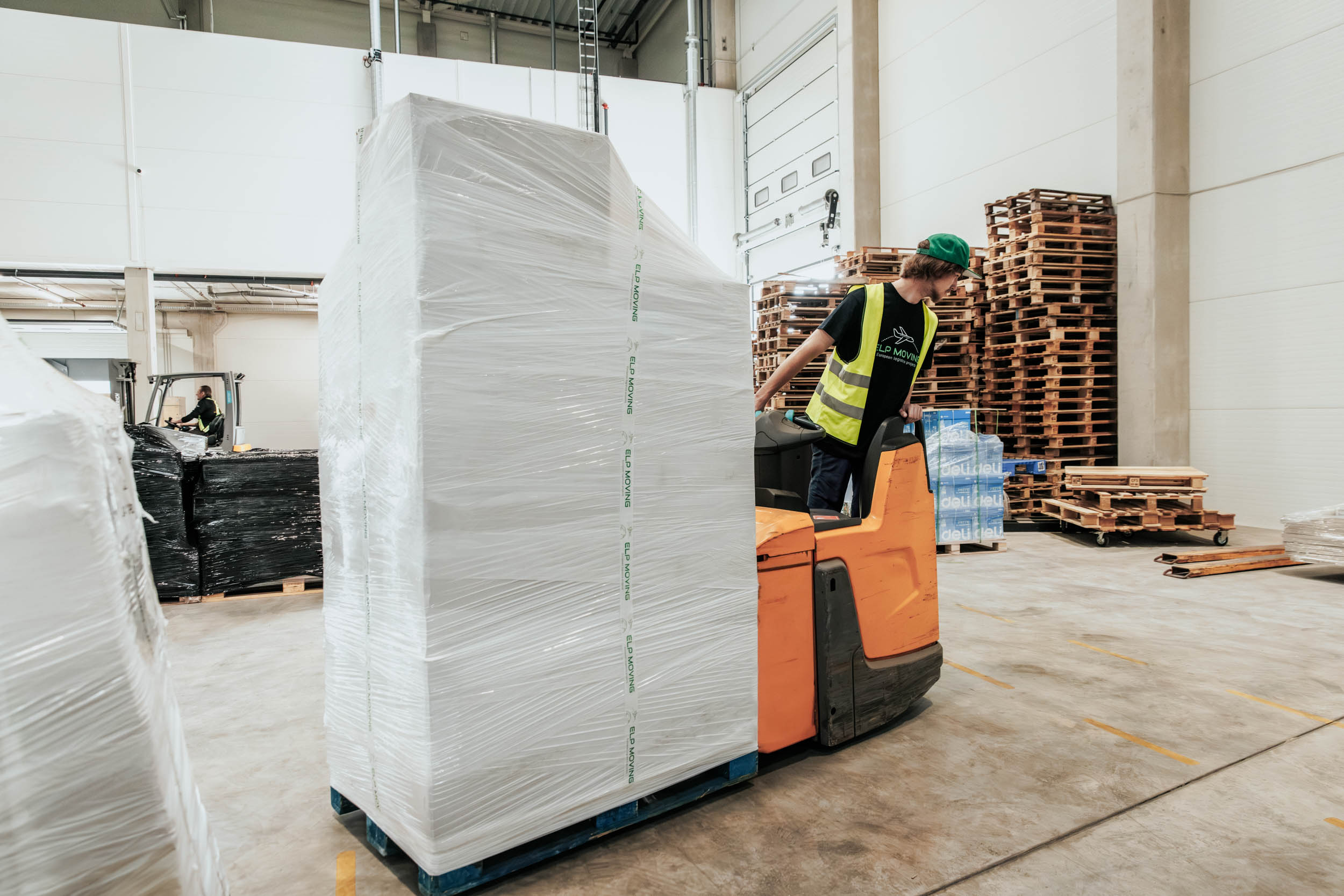 warehouse of elp moving