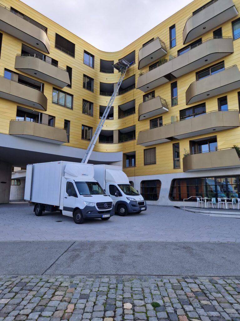 external lift in action
